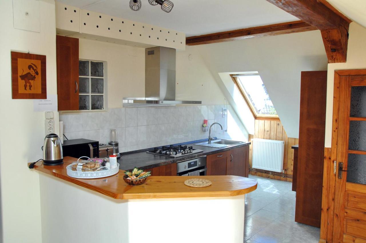 Brasov Valley Apartment ภายนอก รูปภาพ